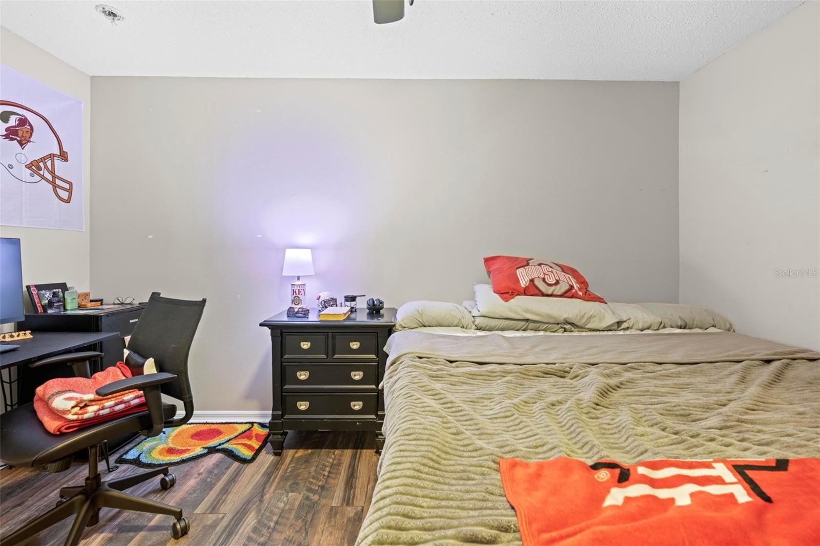 Image 43 of 65 For 880 Rum Place