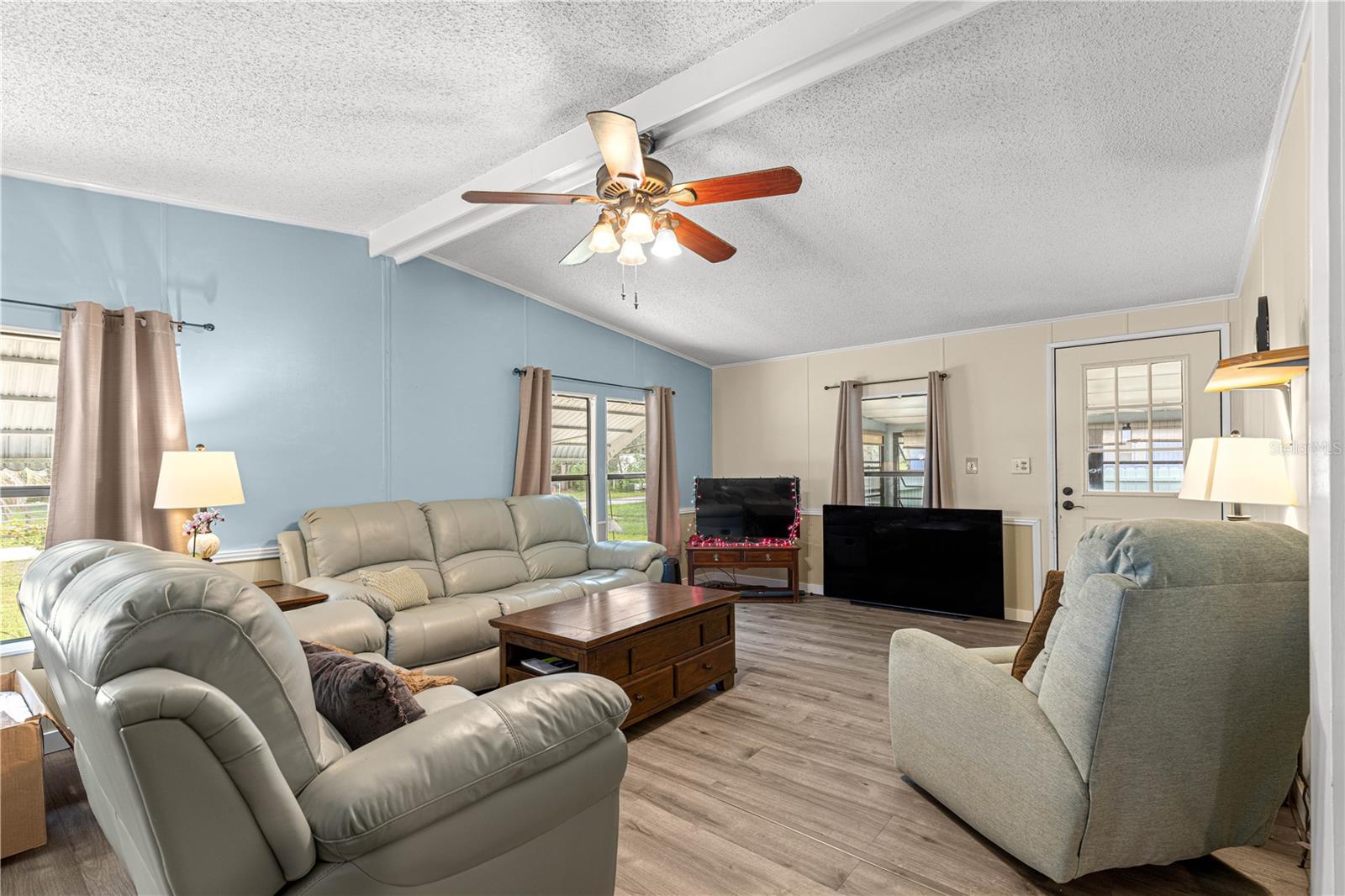 Image 17 of 39 For 3170 89th Place