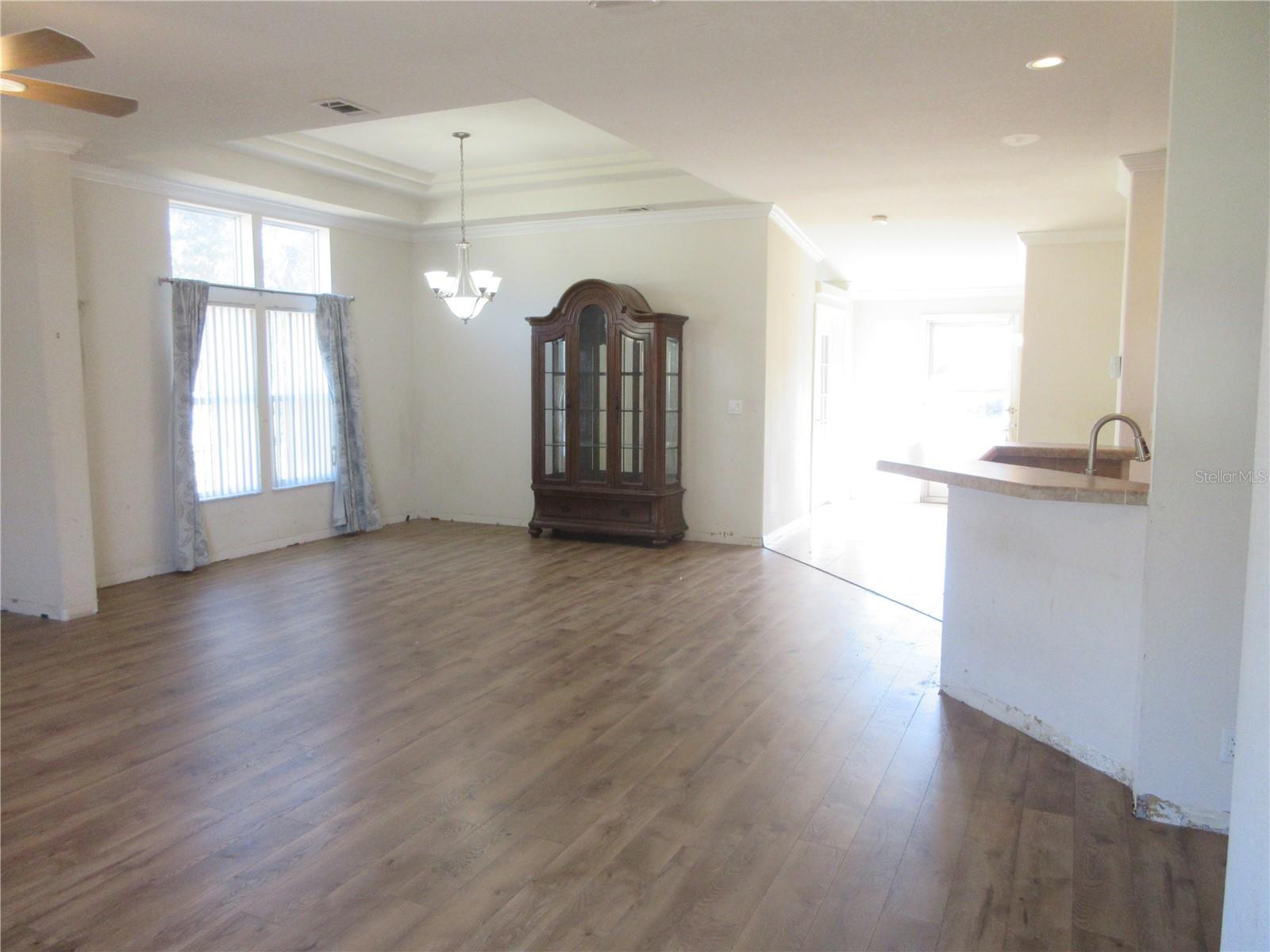 Image 21 of 100 For 18415 58th Place