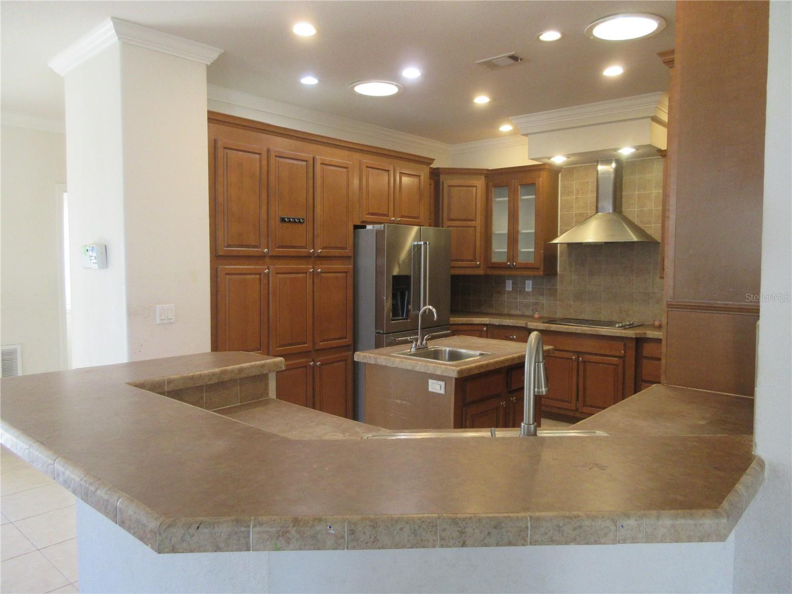 Image 36 of 100 For 18415 58th Place