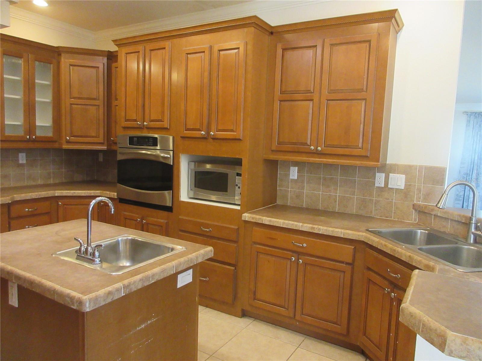 Image 38 of 100 For 18415 58th Place