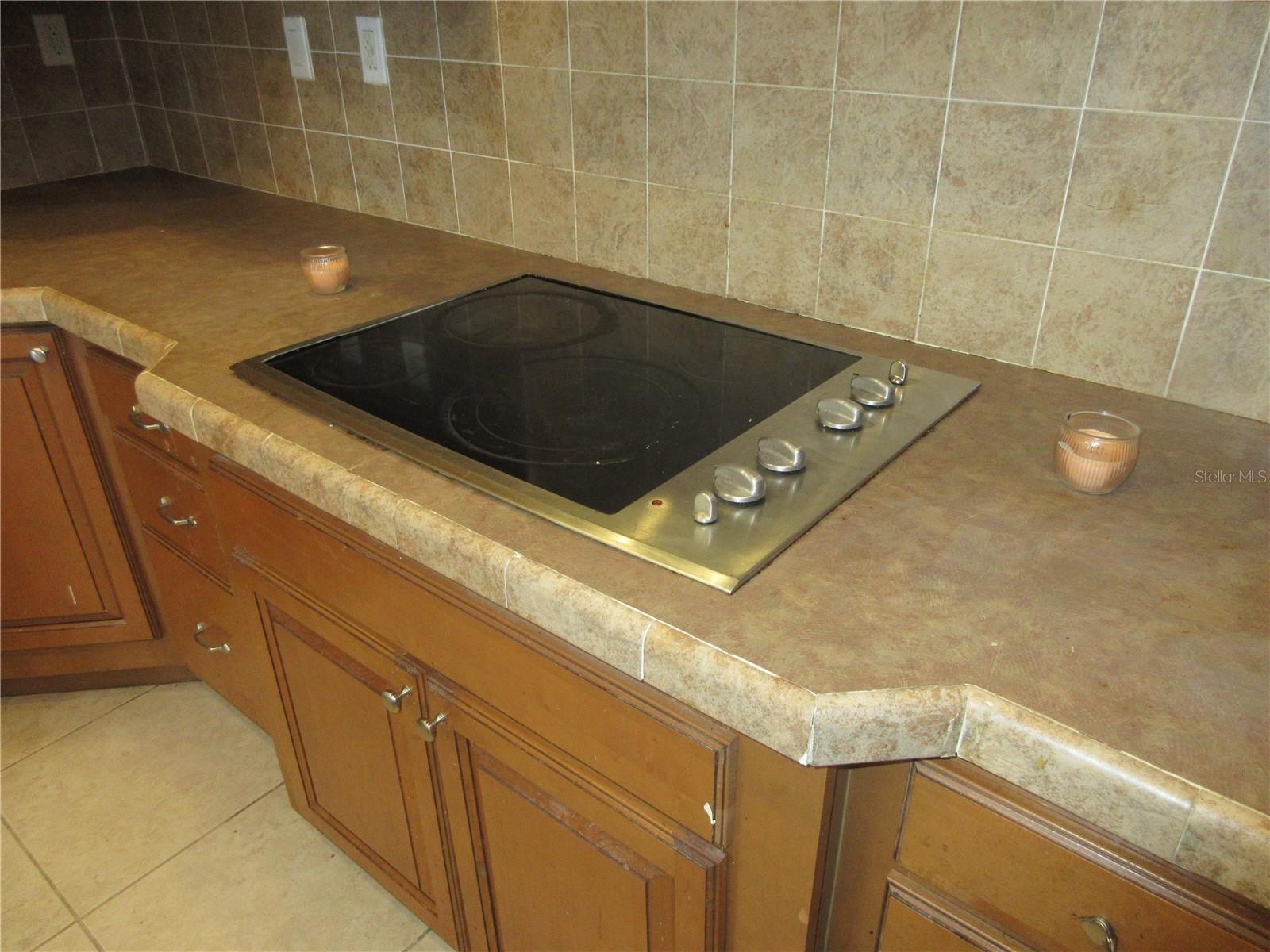 Image 44 of 100 For 18415 58th Place