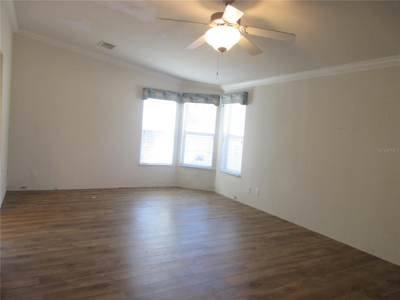 Image 47 of 100 For 18415 58th Place