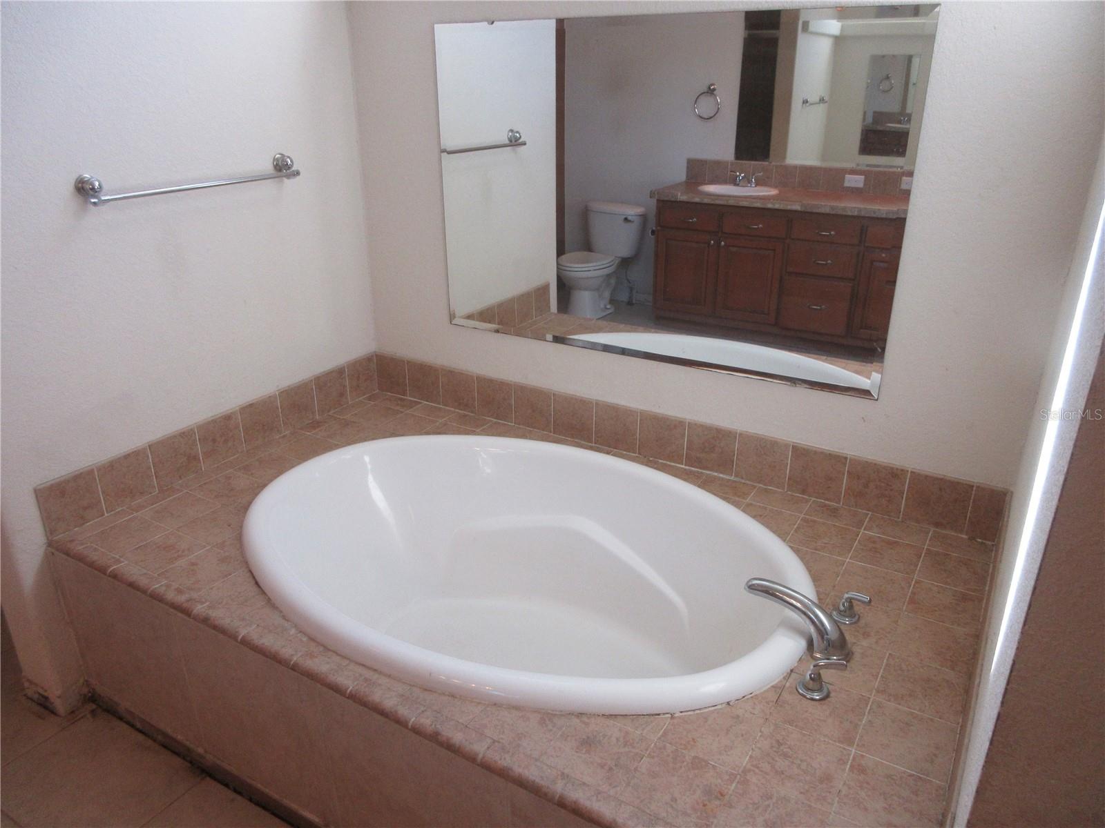 Image 54 of 100 For 18415 58th Place