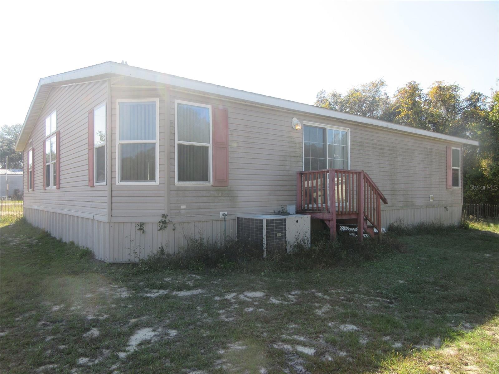 Image 6 of 100 For 18415 58th Place