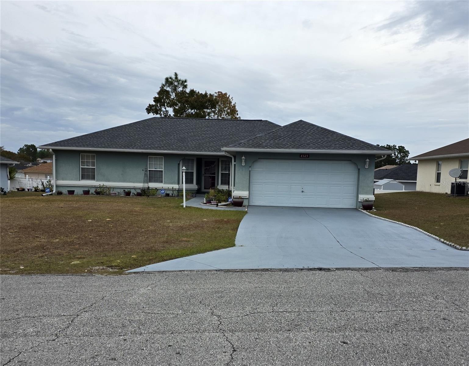 Listing Details for 8525 136th Loop, OCALA, FL 34473