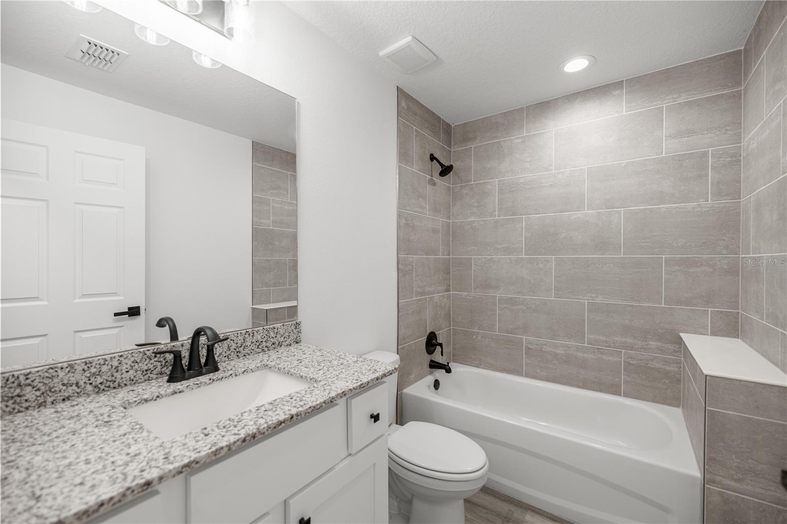 Image 16 of 28 For 11380 123rd Avenue
