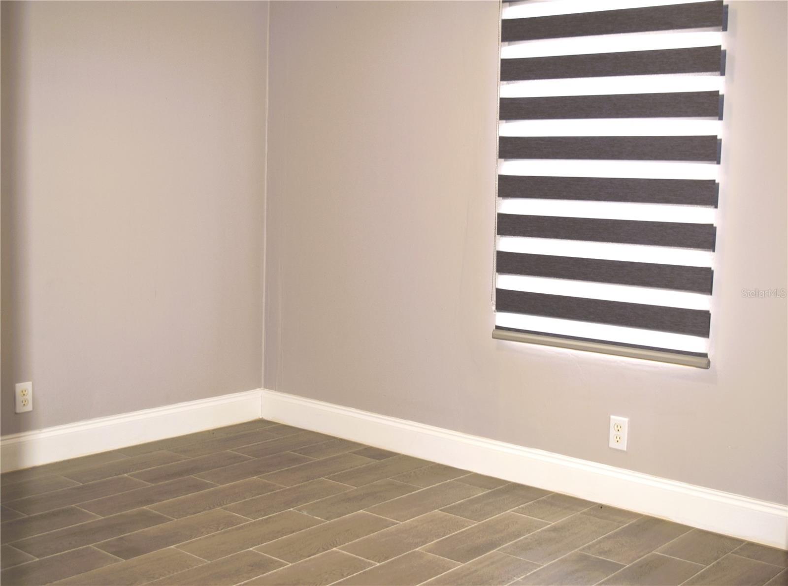 Image 15 of 21 For 15731 72nd Place