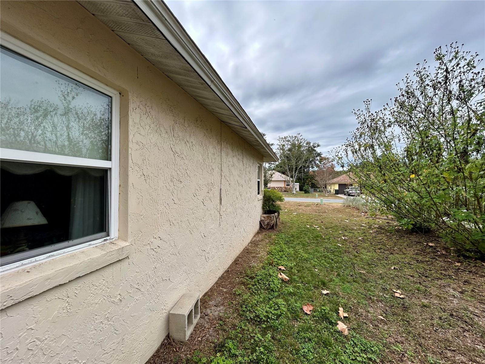 Image 35 of 38 For 521 Jefferson Street