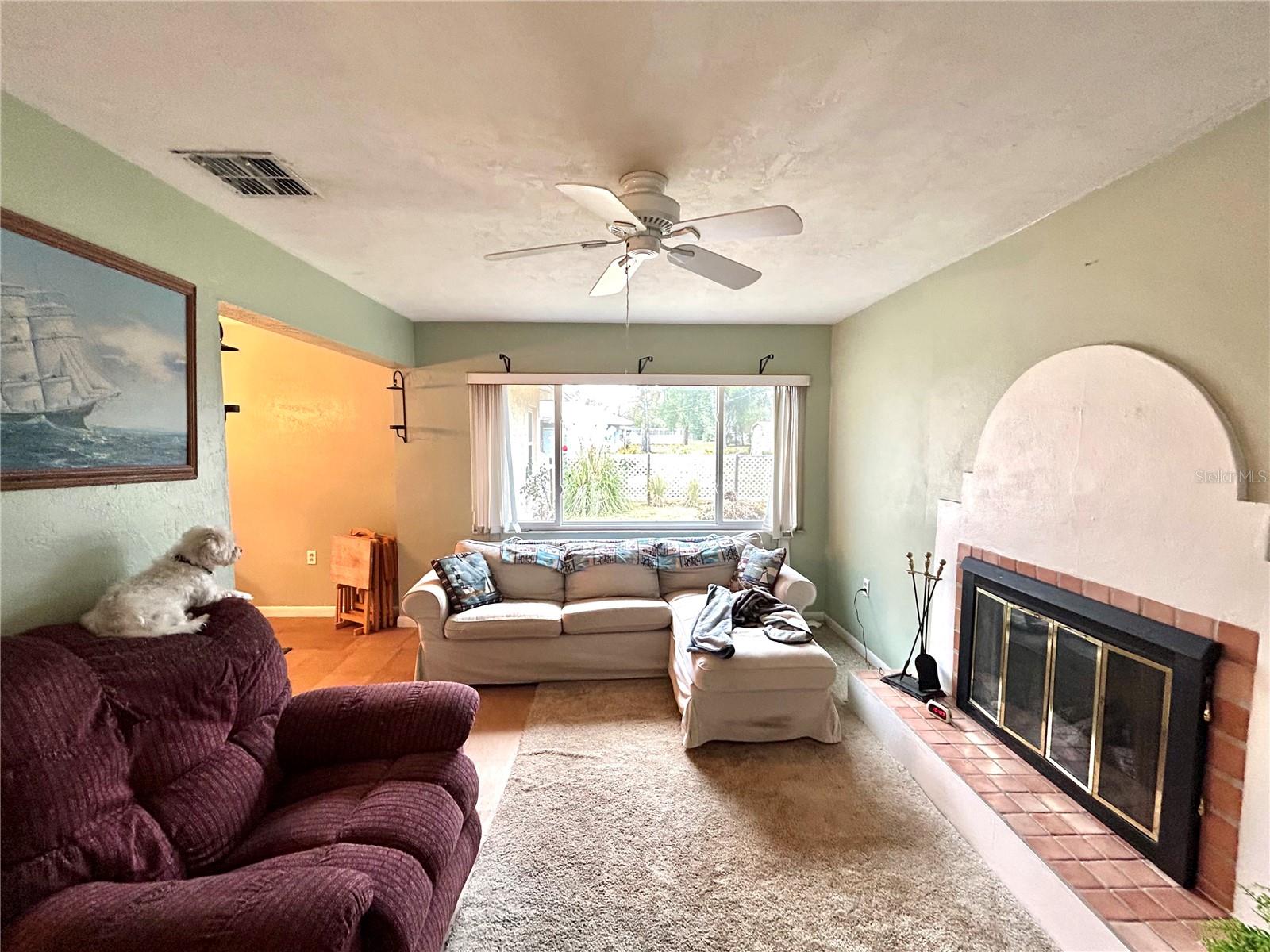 Image 8 of 38 For 521 Jefferson Street