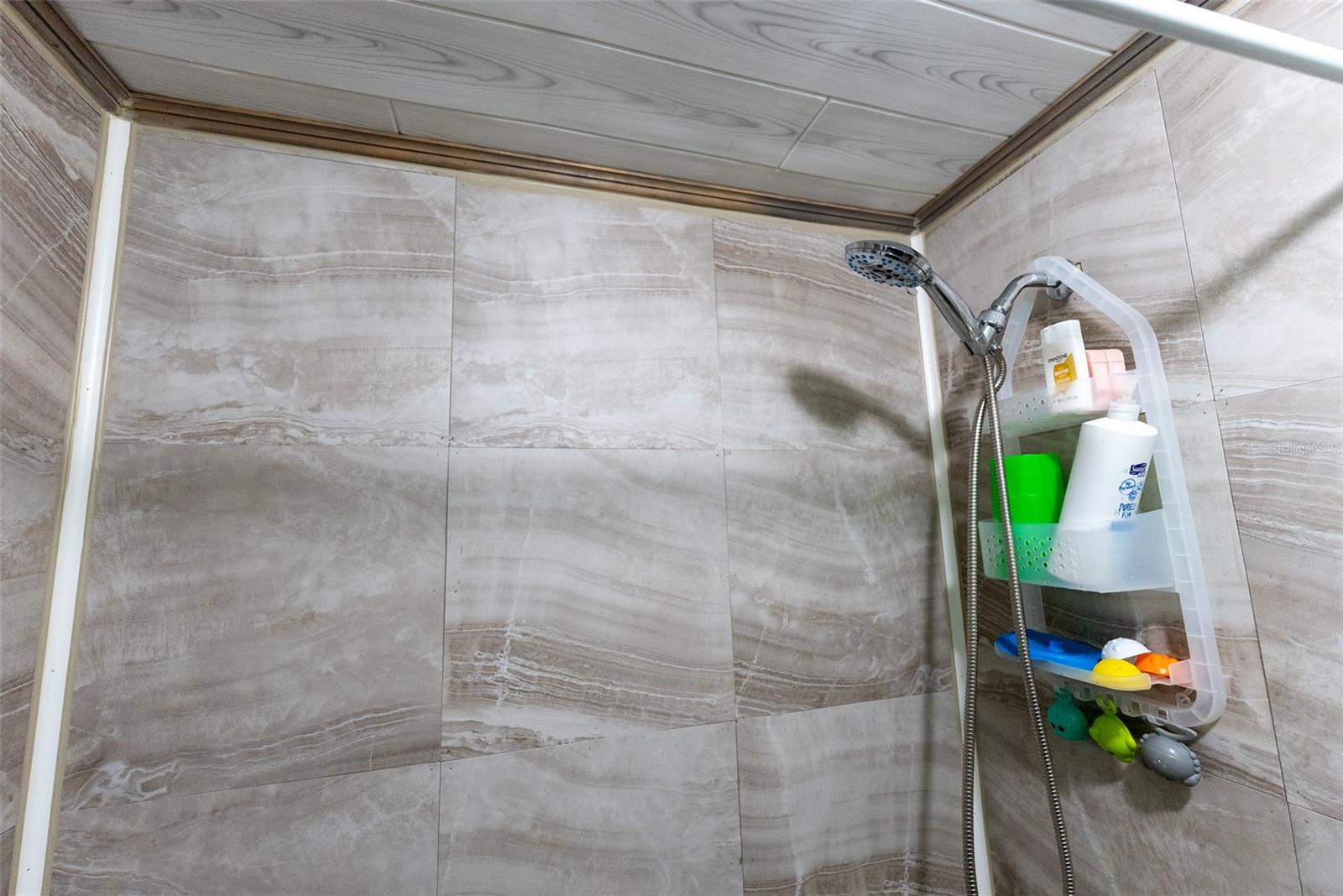 Image 33 of 63 For 21162 146th Place