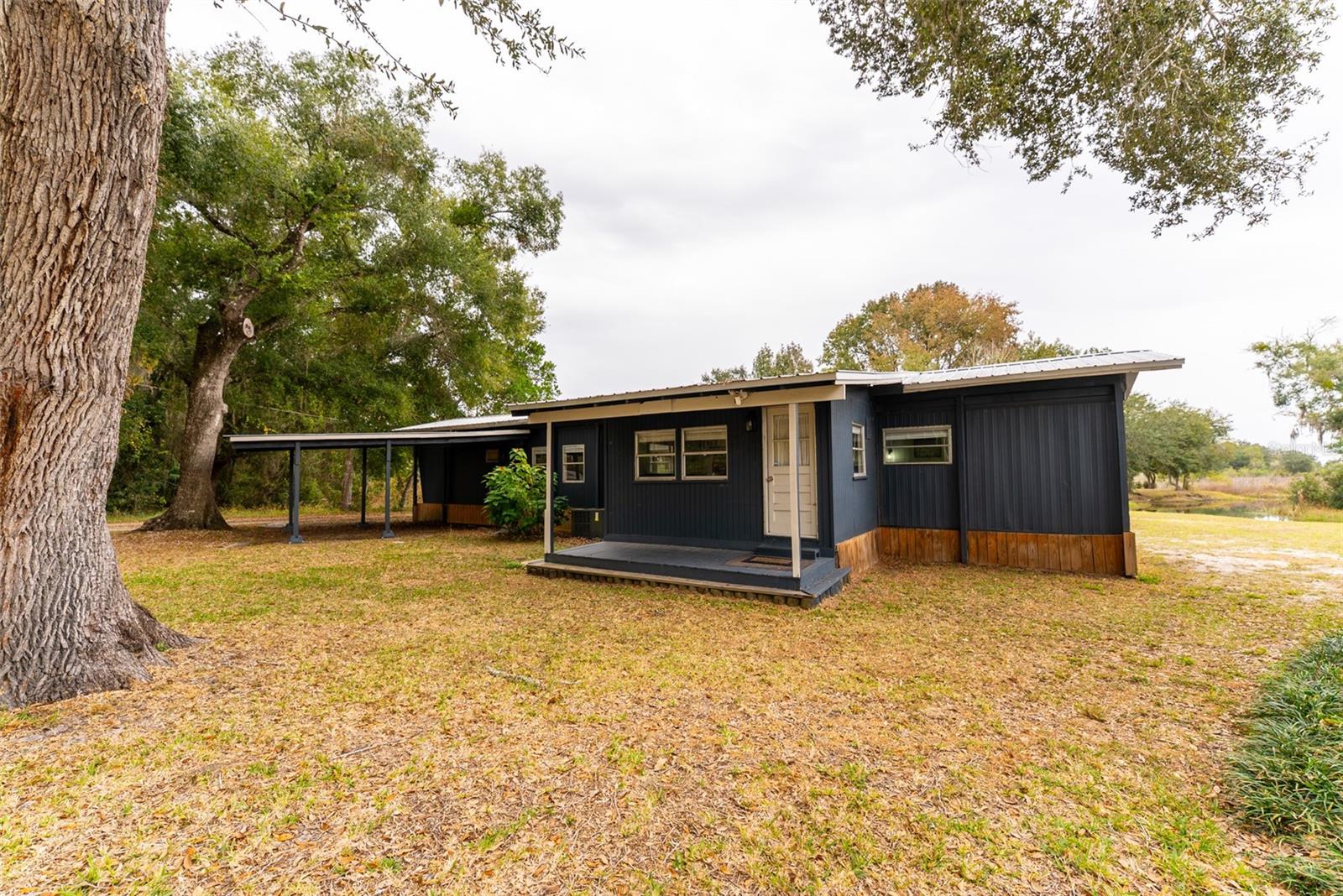 Image 46 of 63 For 21162 146th Place