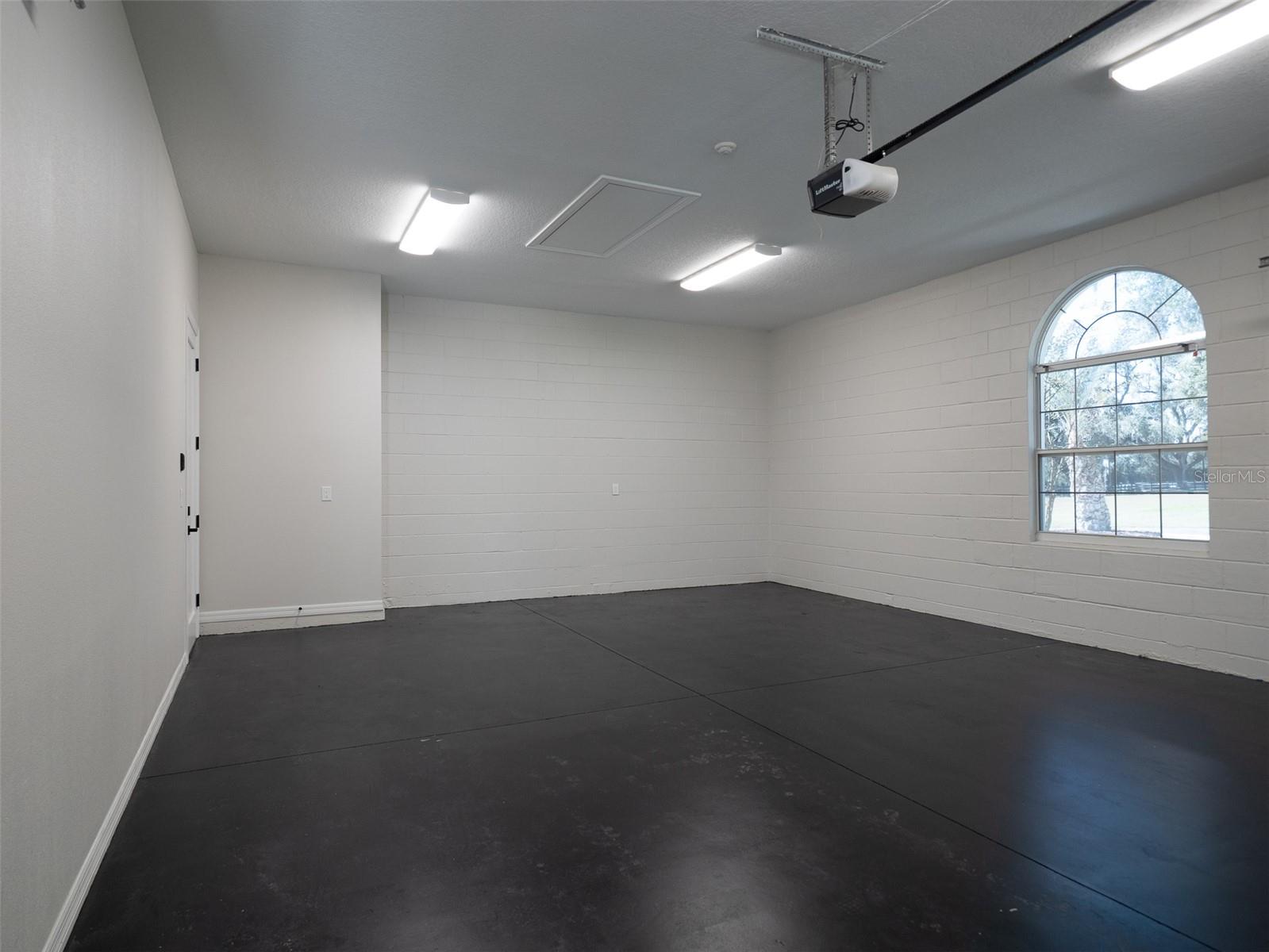 Image 21 of 29 For 9651 80th Avenue