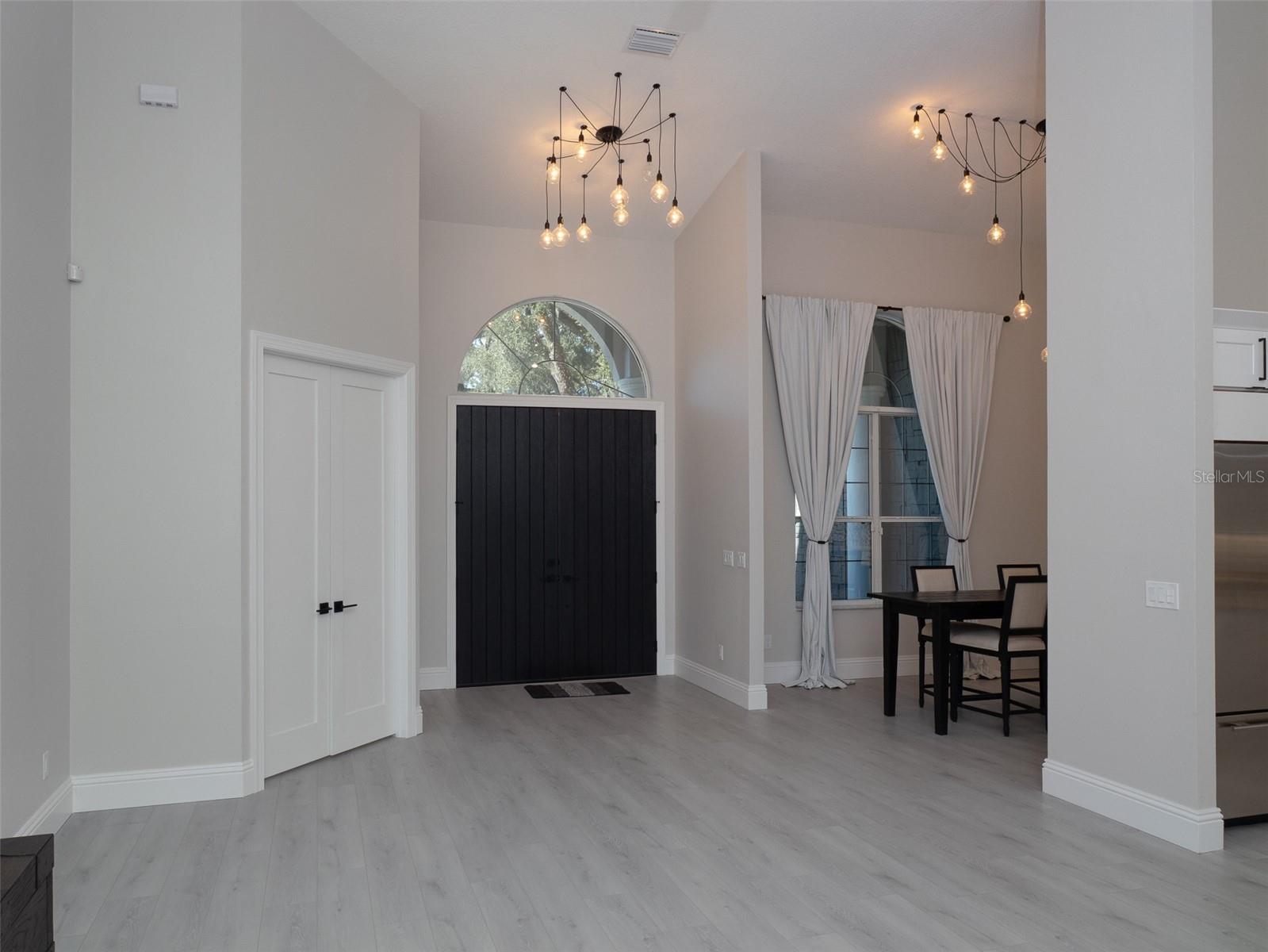 Image 5 of 29 For 9651 80th Avenue