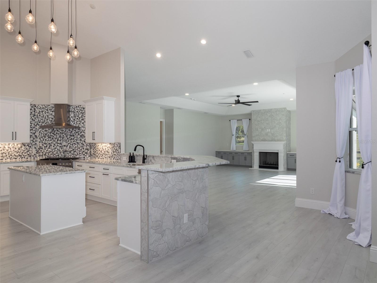 Image 9 of 29 For 9651 80th Avenue