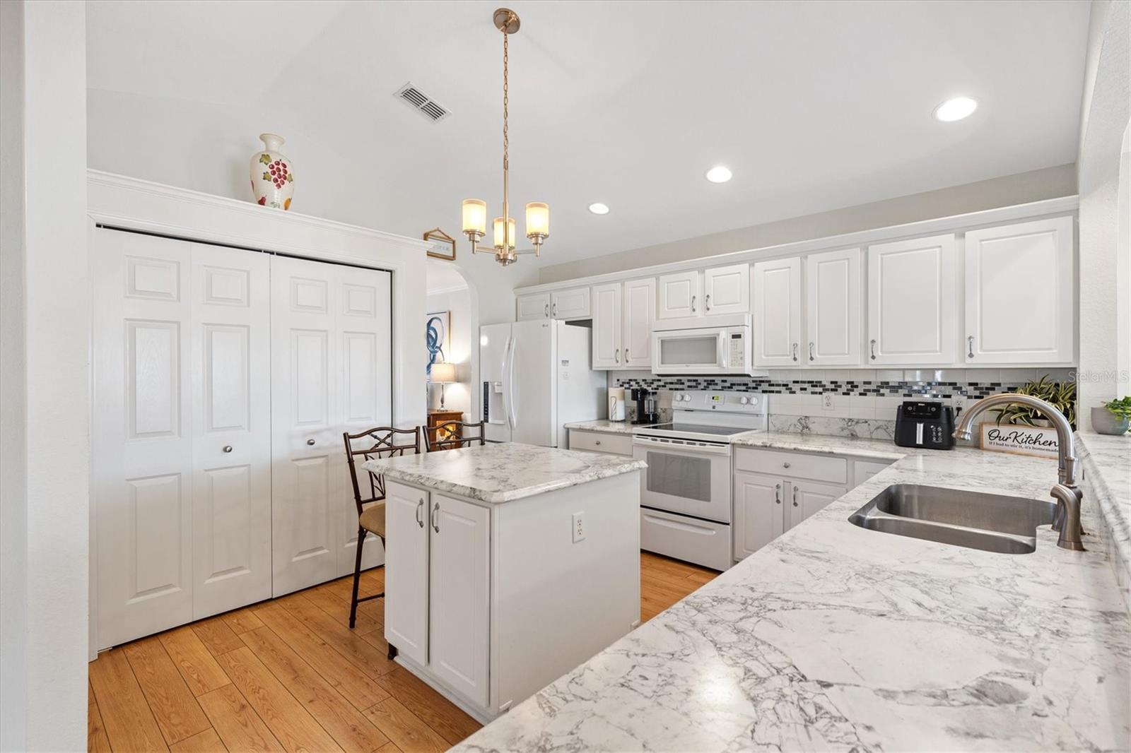 Image 13 of 55 For 17842 125th Circle