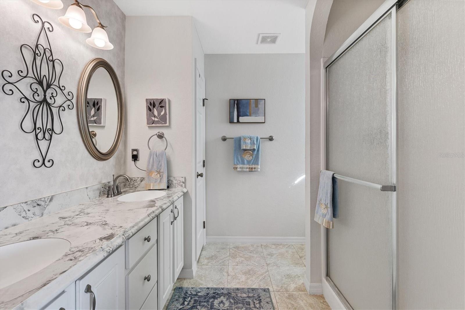 Image 22 of 55 For 17842 125th Circle