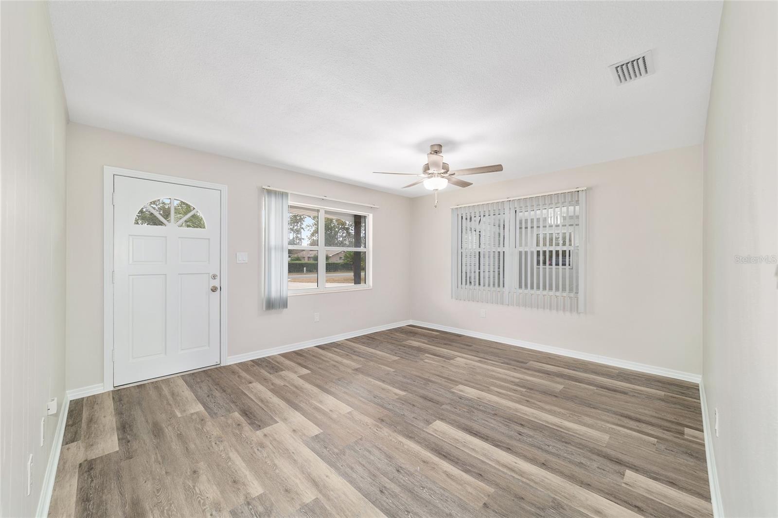 Image 3 of 22 For 3827 13th Street