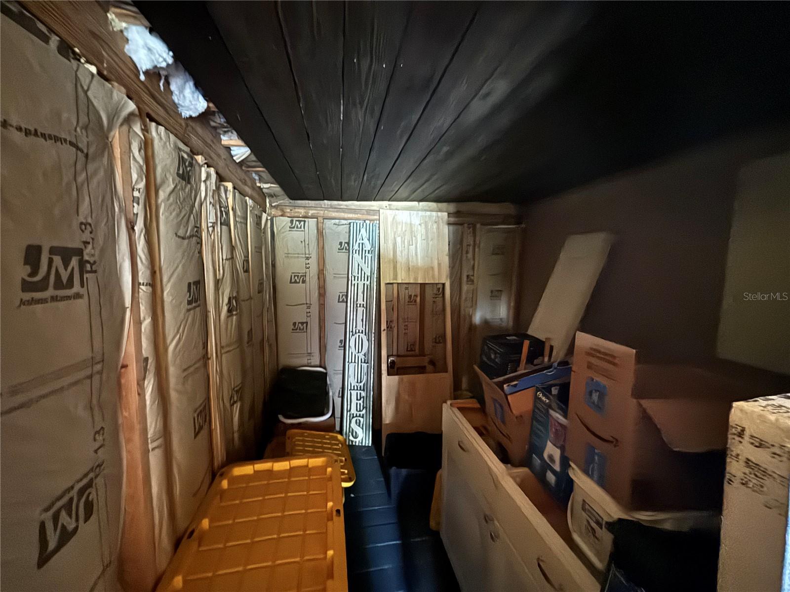 Image 14 of 25 For 20900 140th Place