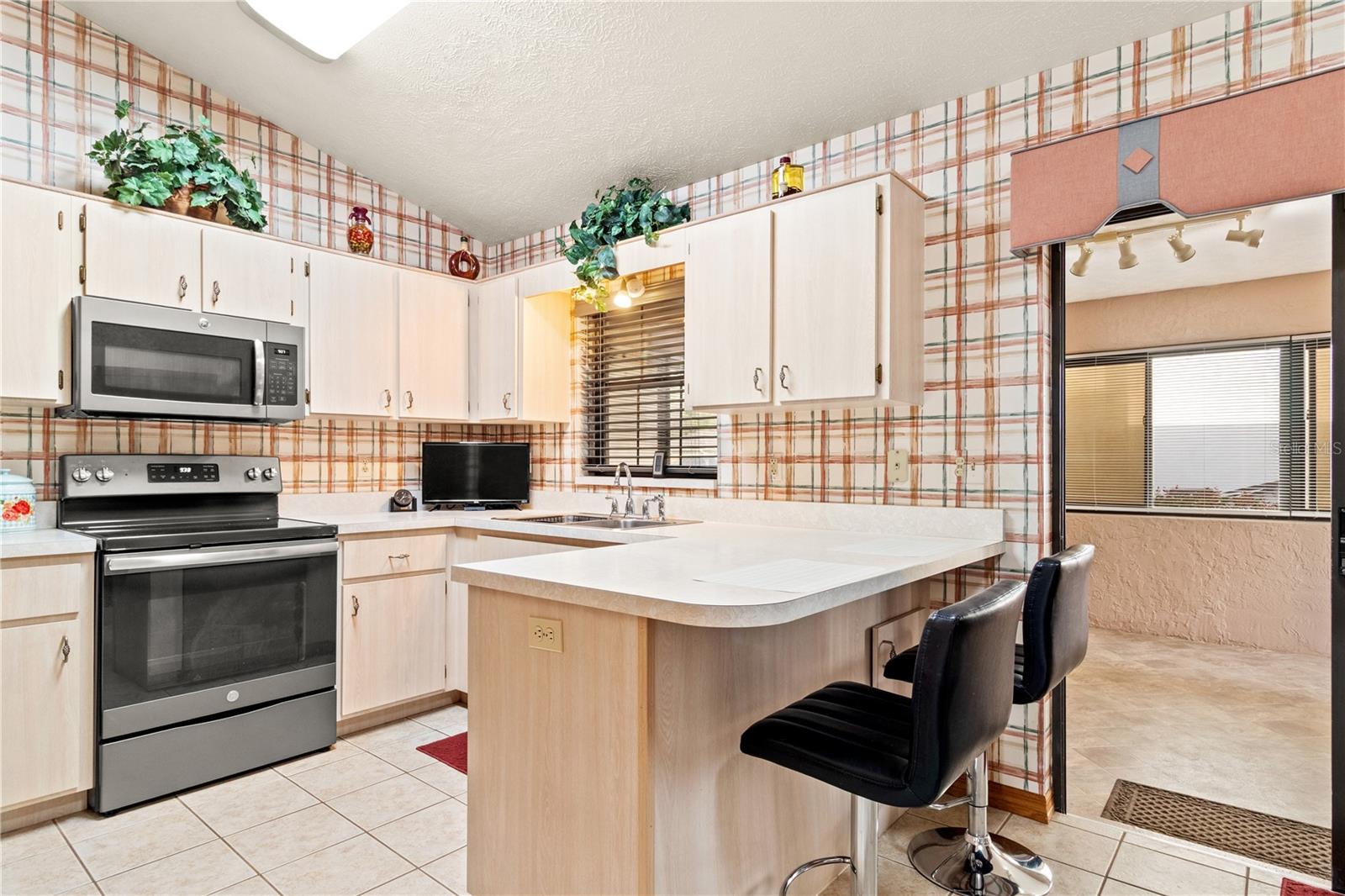 Image 20 of 62 For 8411 120th Place