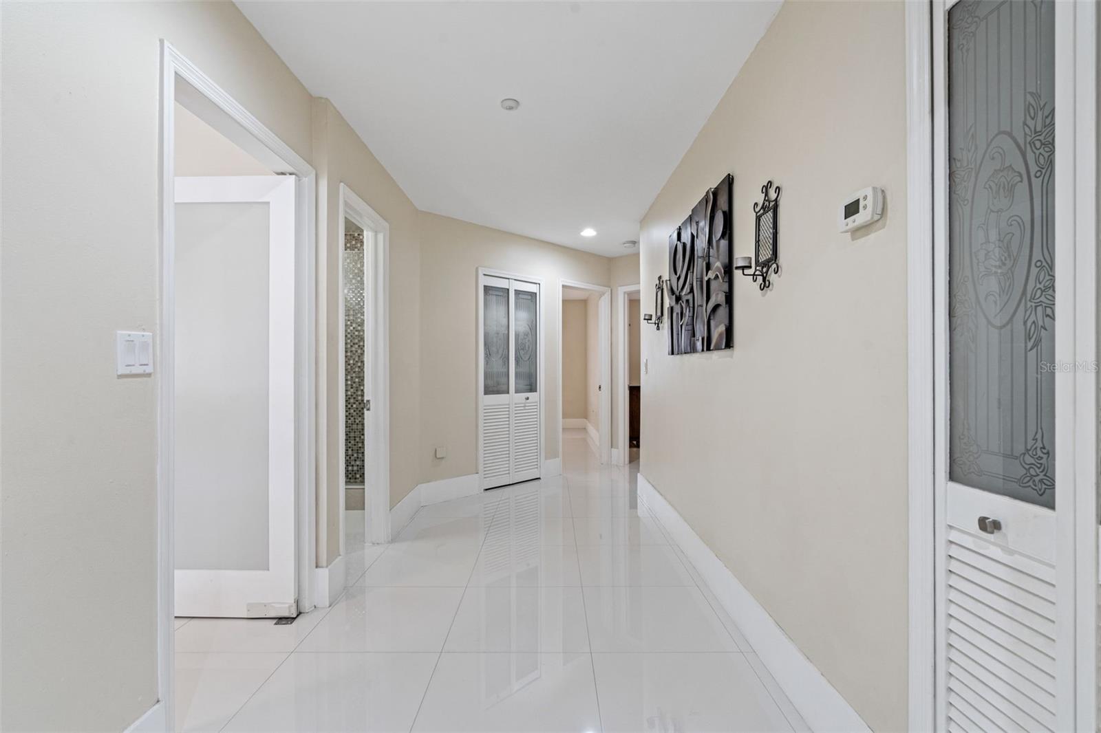 Image 27 of 72 For 14040 14th Street