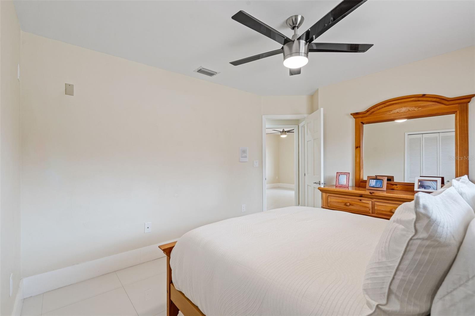 Image 40 of 72 For 14040 14th Street