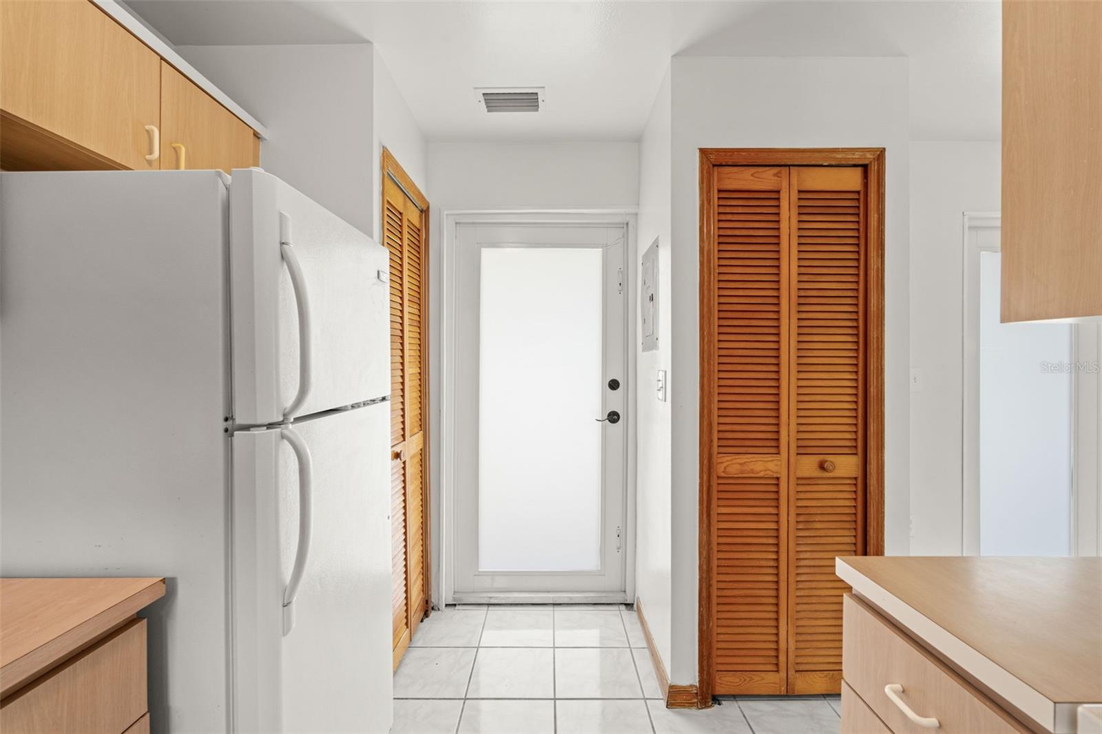 Image 60 of 72 For 14040 14th Street