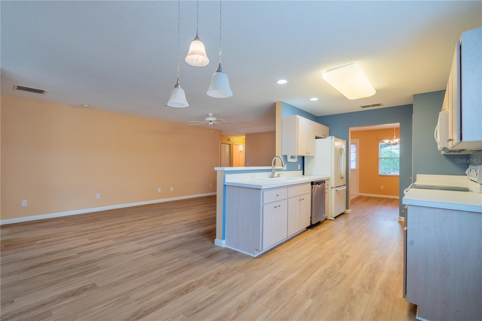 Image 10 of 26 For 9735 92nd Place Road