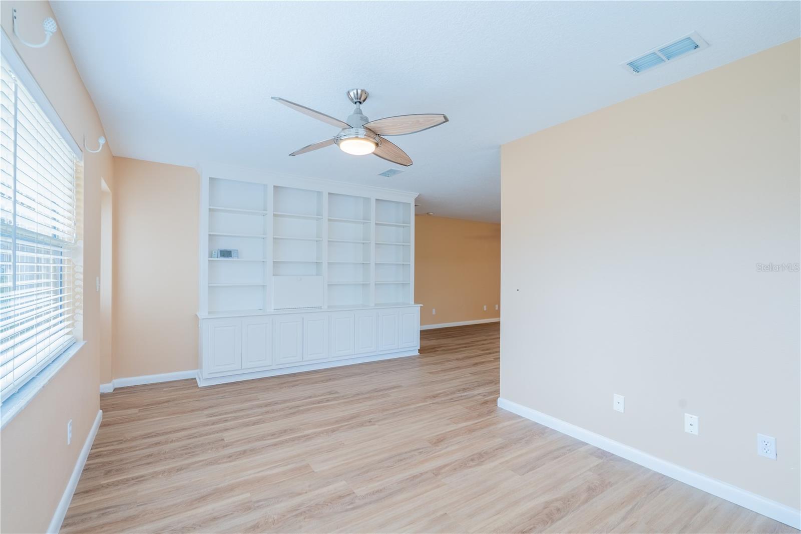 Image 15 of 26 For 9735 92nd Place Road