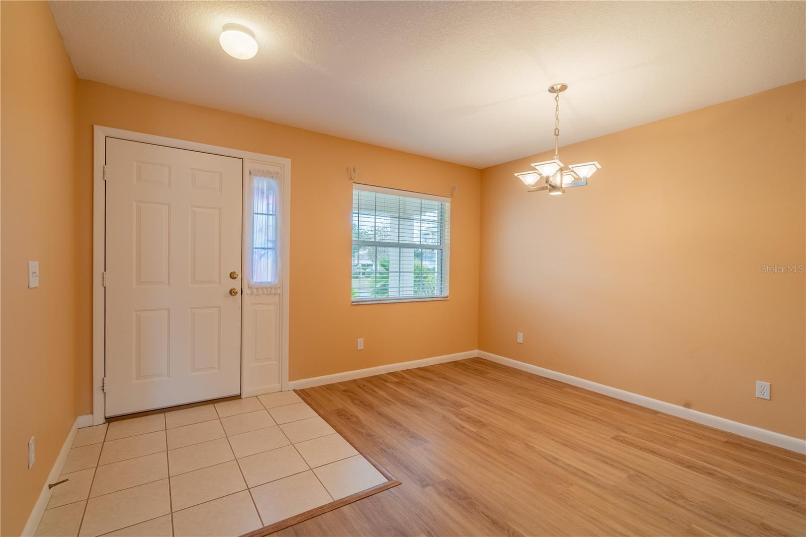 Image 4 of 26 For 9735 92nd Place Road