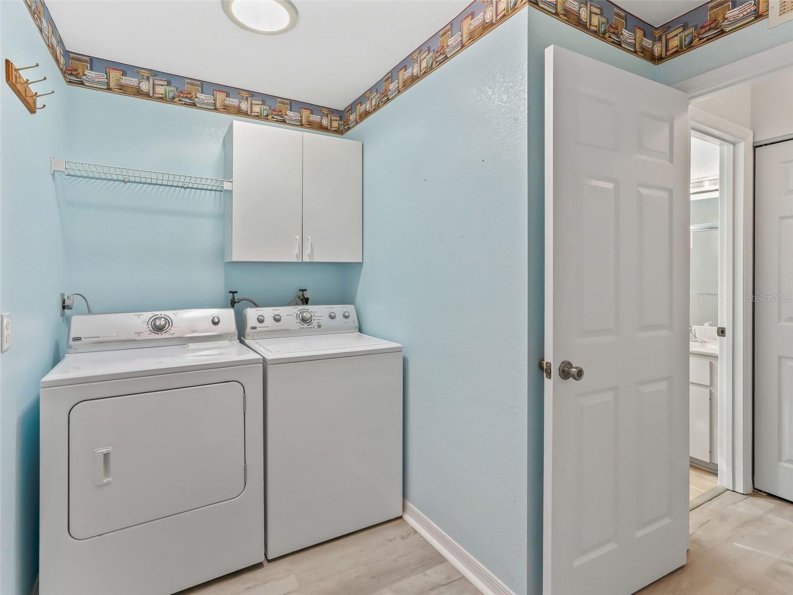 Image 29 of 44 For 17808 115 Court