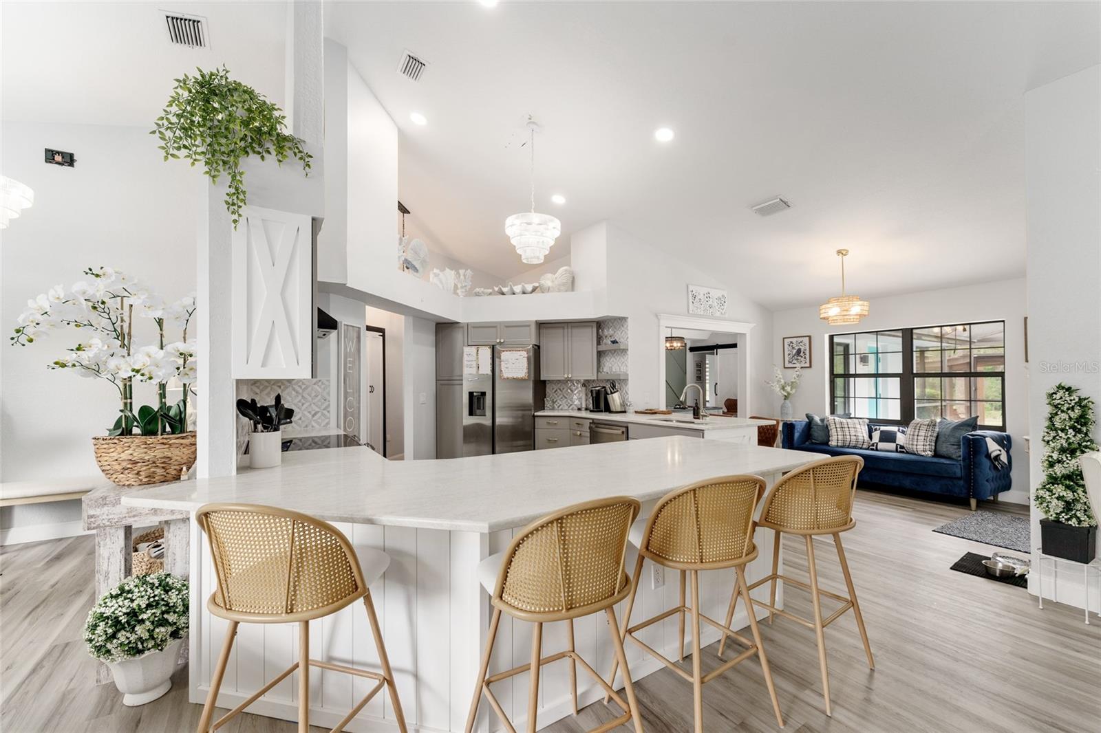 Image 11 of 40 For 4841 76th Court