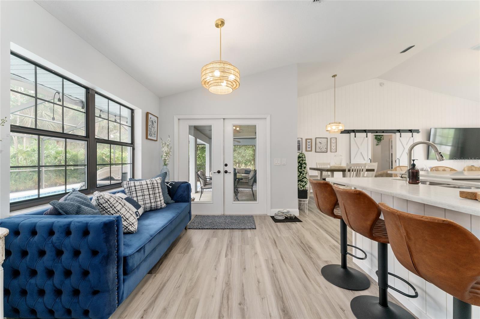 Image 13 of 40 For 4841 76th Court