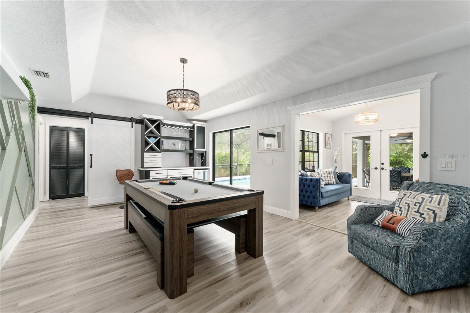 Image 14 of 40 For 4841 76th Court