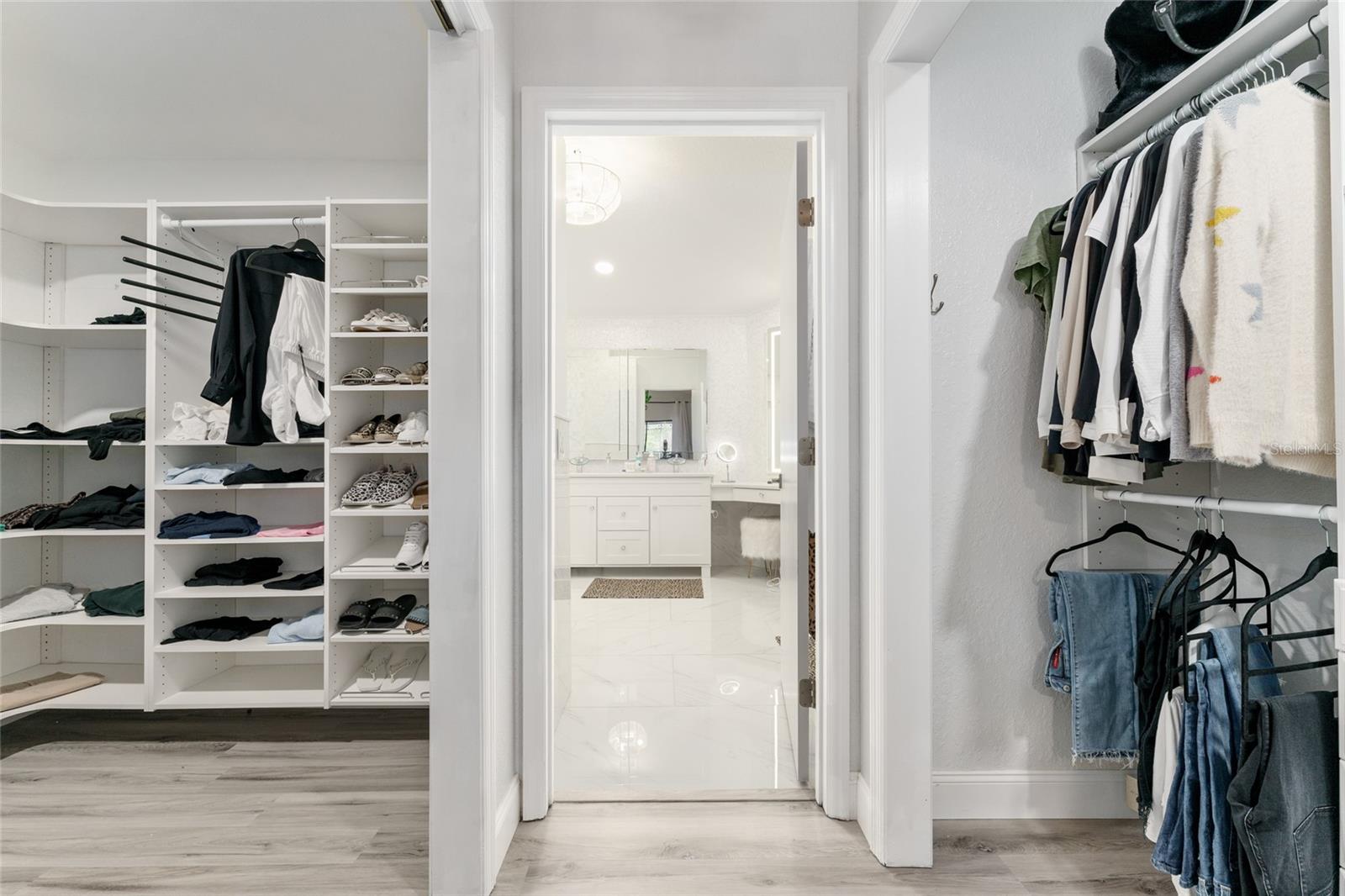 Image 17 of 40 For 4841 76th Court