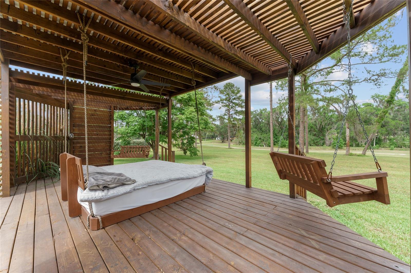 Image 33 of 40 For 4841 76th Court