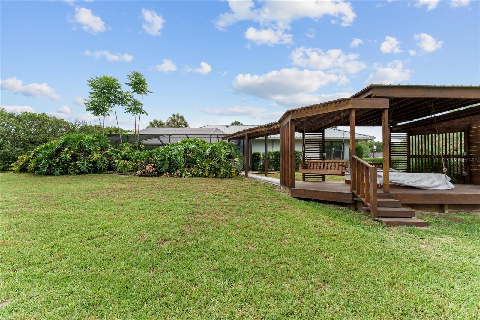 Image 35 of 40 For 4841 76th Court