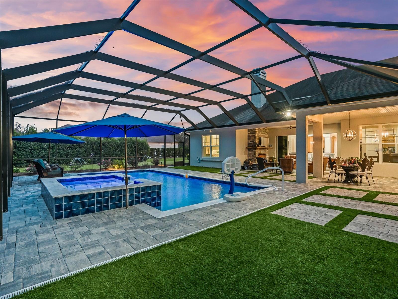 Image 3 of 50 For 2535 77th Street