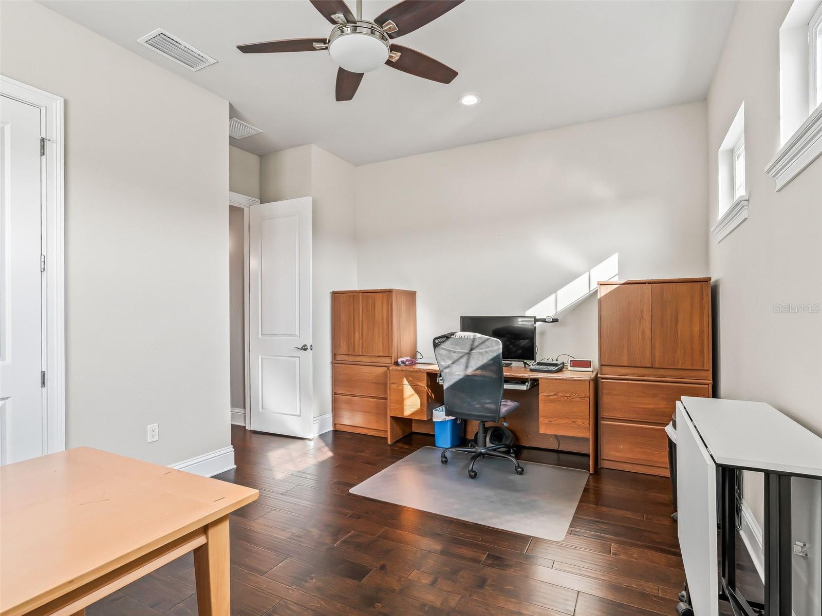 Image 31 of 50 For 2535 77th Street