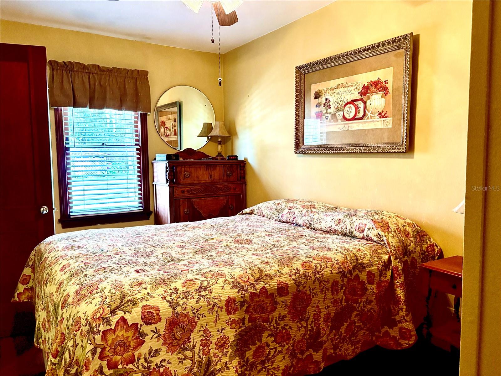 Image 18 of 34 For 28049 Sewickley Street