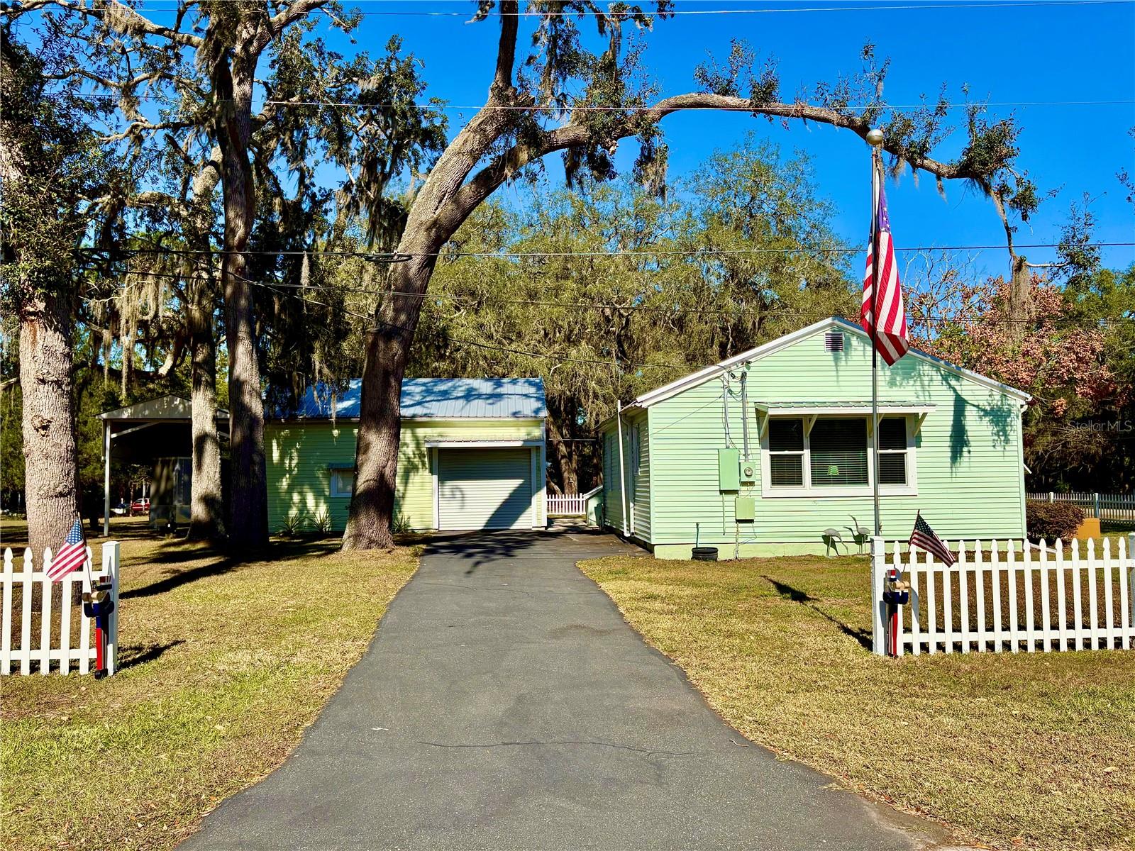 Image 30 of 34 For 28049 Sewickley Street