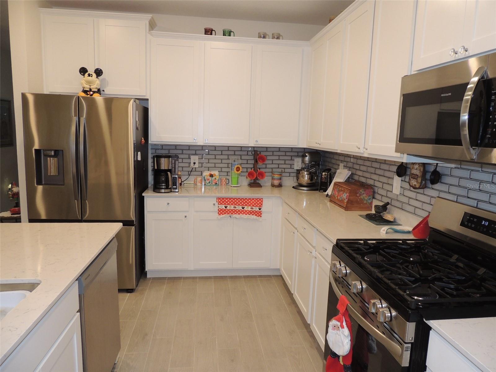 Image 14 of 31 For 560 4th Avenue