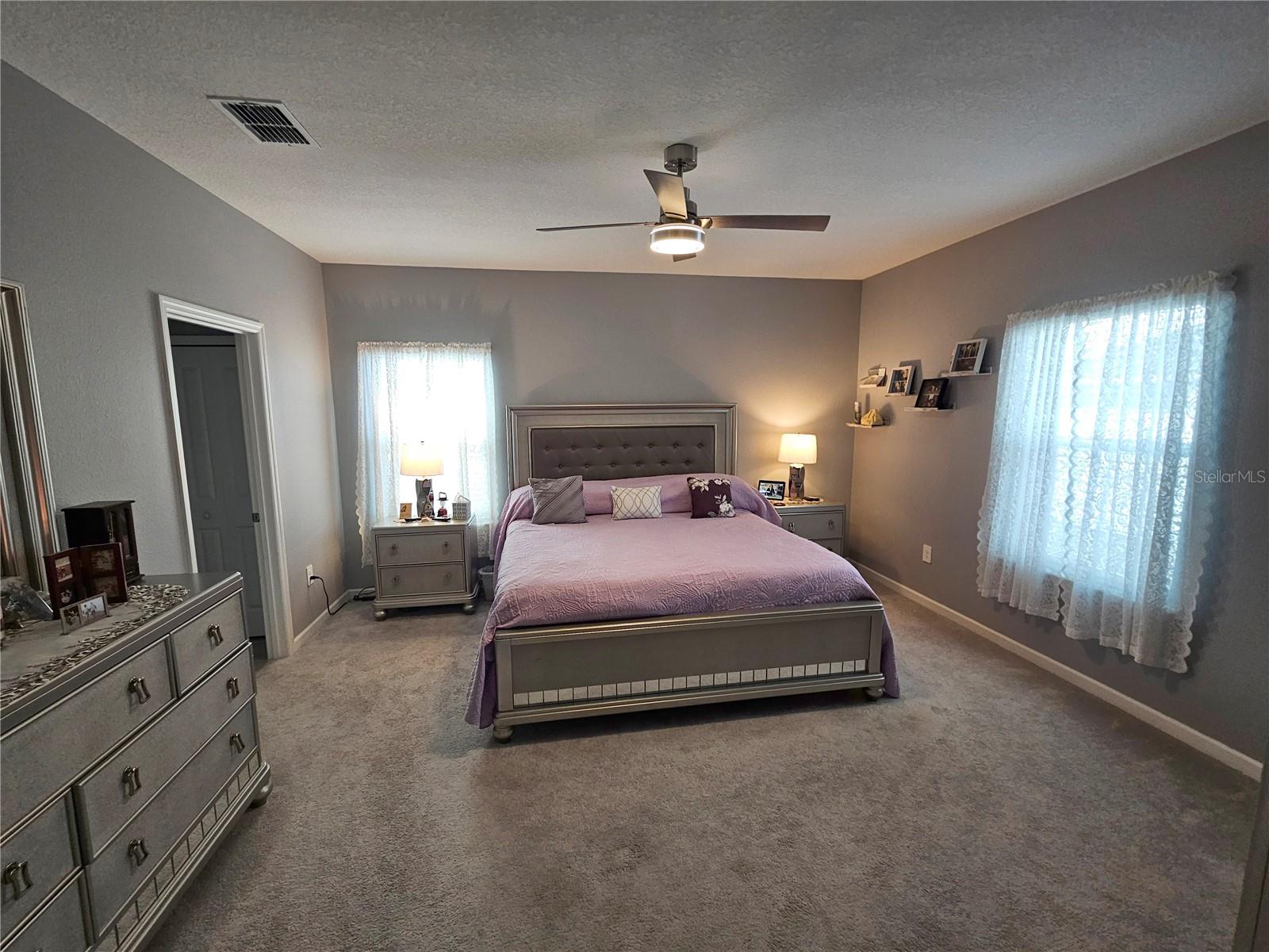 Image 19 of 31 For 560 4th Avenue