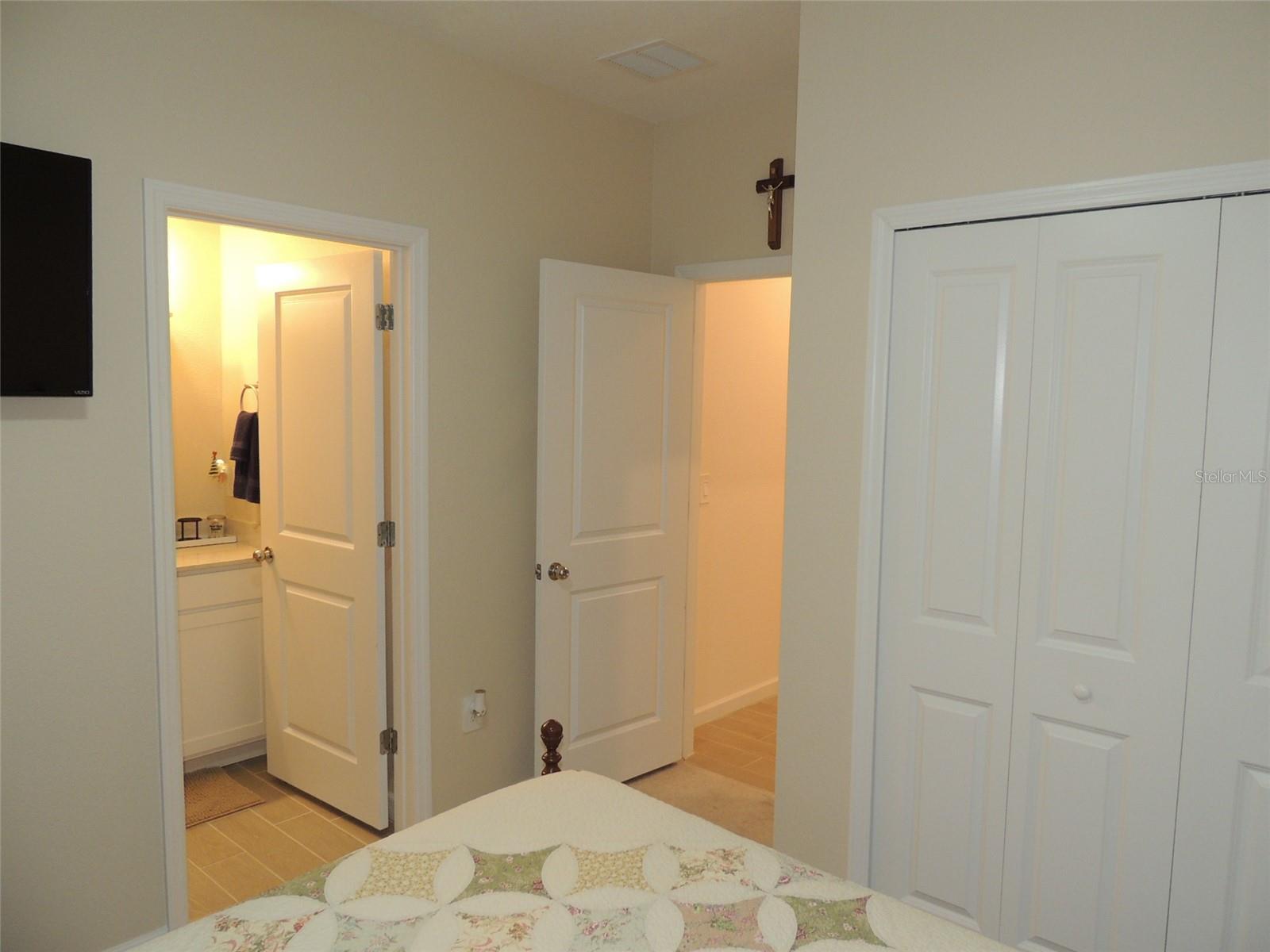 Image 26 of 31 For 560 4th Avenue