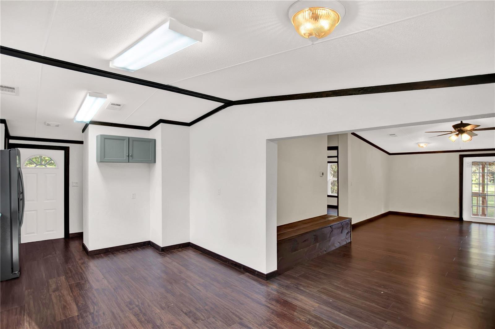 Image 10 of 31 For 10650 190th Street