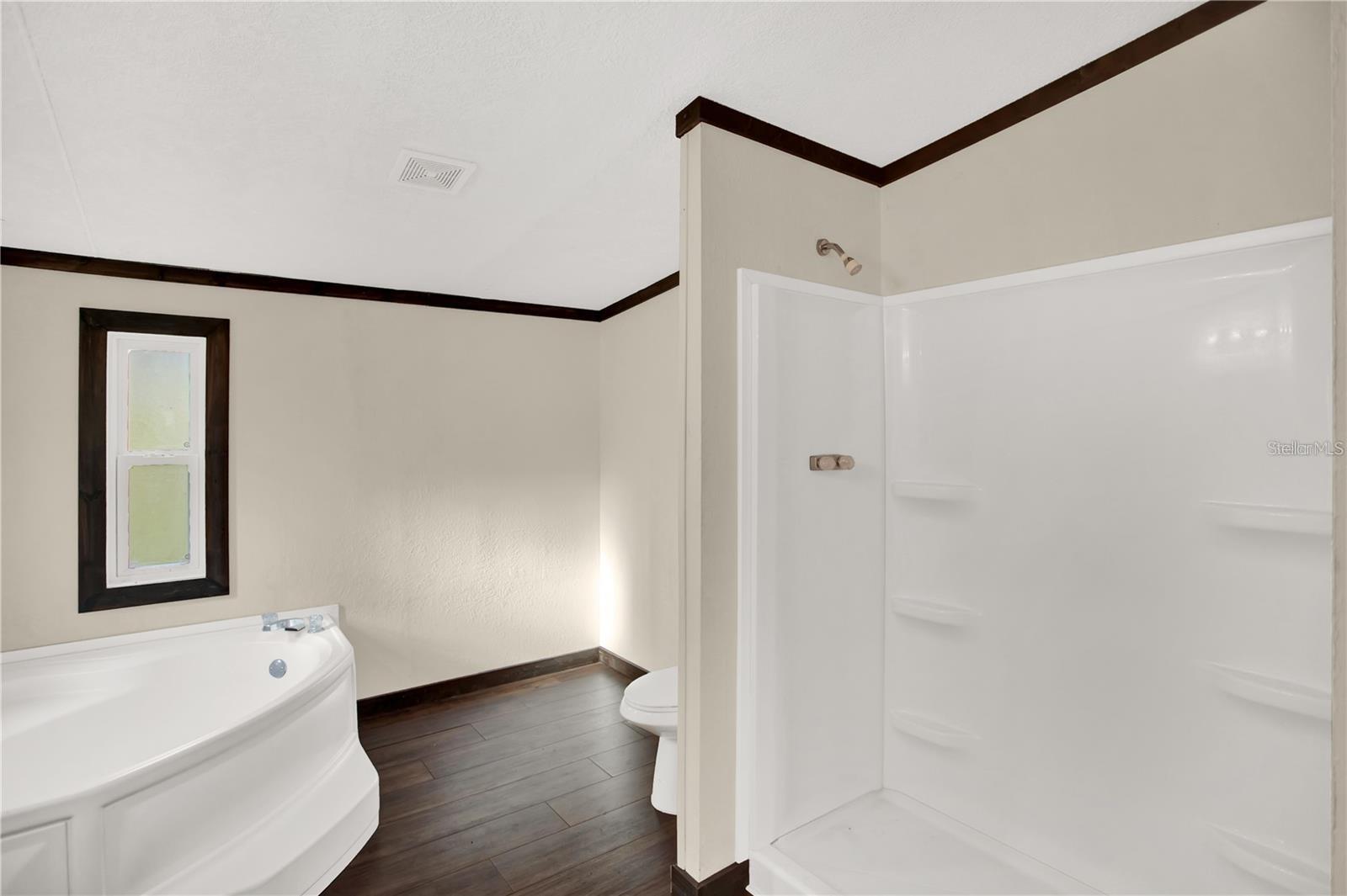 Image 14 of 31 For 10650 190th Street