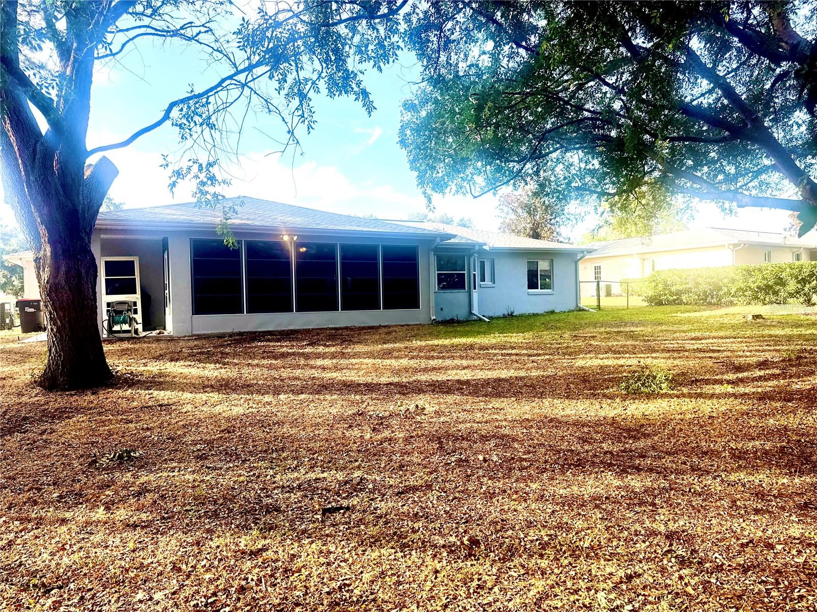 Image 22 of 46 For 6184 100th Loop