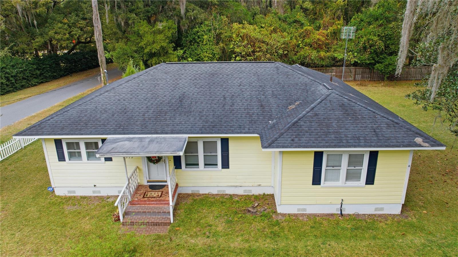 Image 2 of 51 For 5915 Avenue F