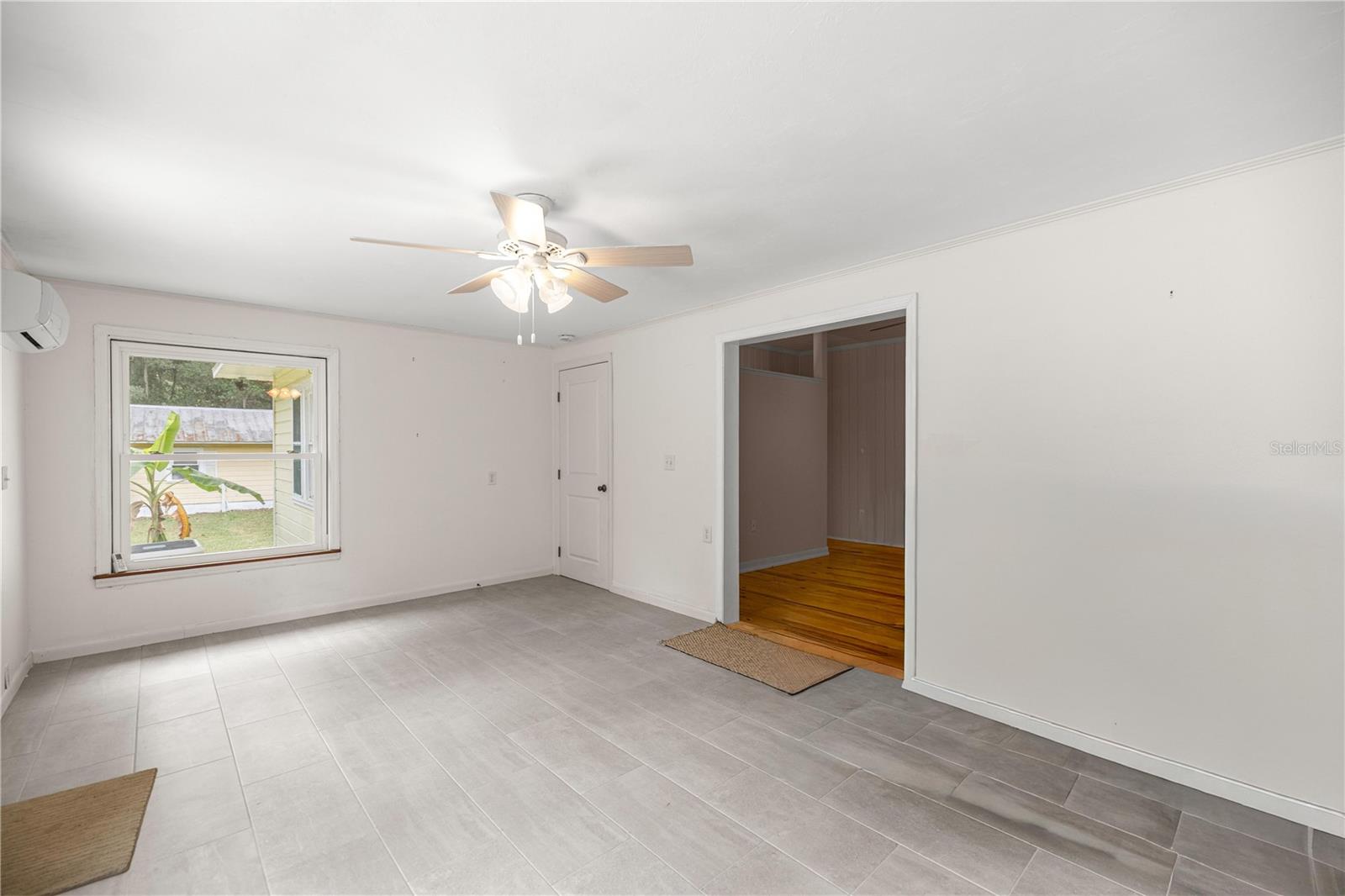 Image 32 of 51 For 5915 Avenue F