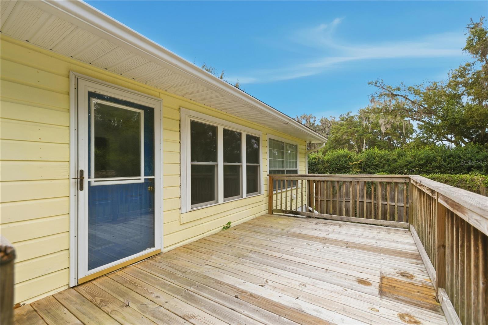 Image 35 of 51 For 5915 Avenue F